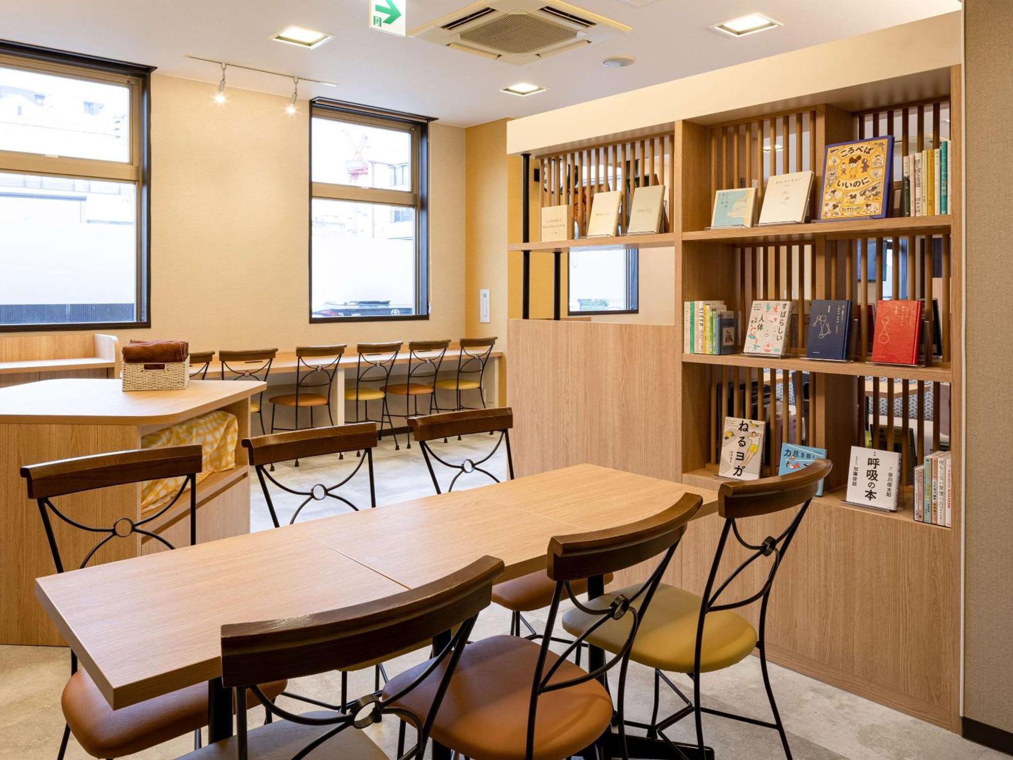 Comfort Hotel Химеджи Екстериор снимка