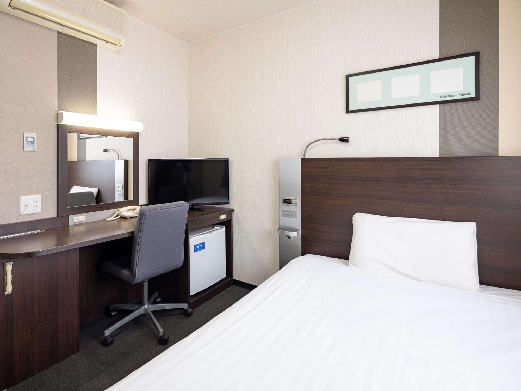 Comfort Hotel Химеджи Екстериор снимка