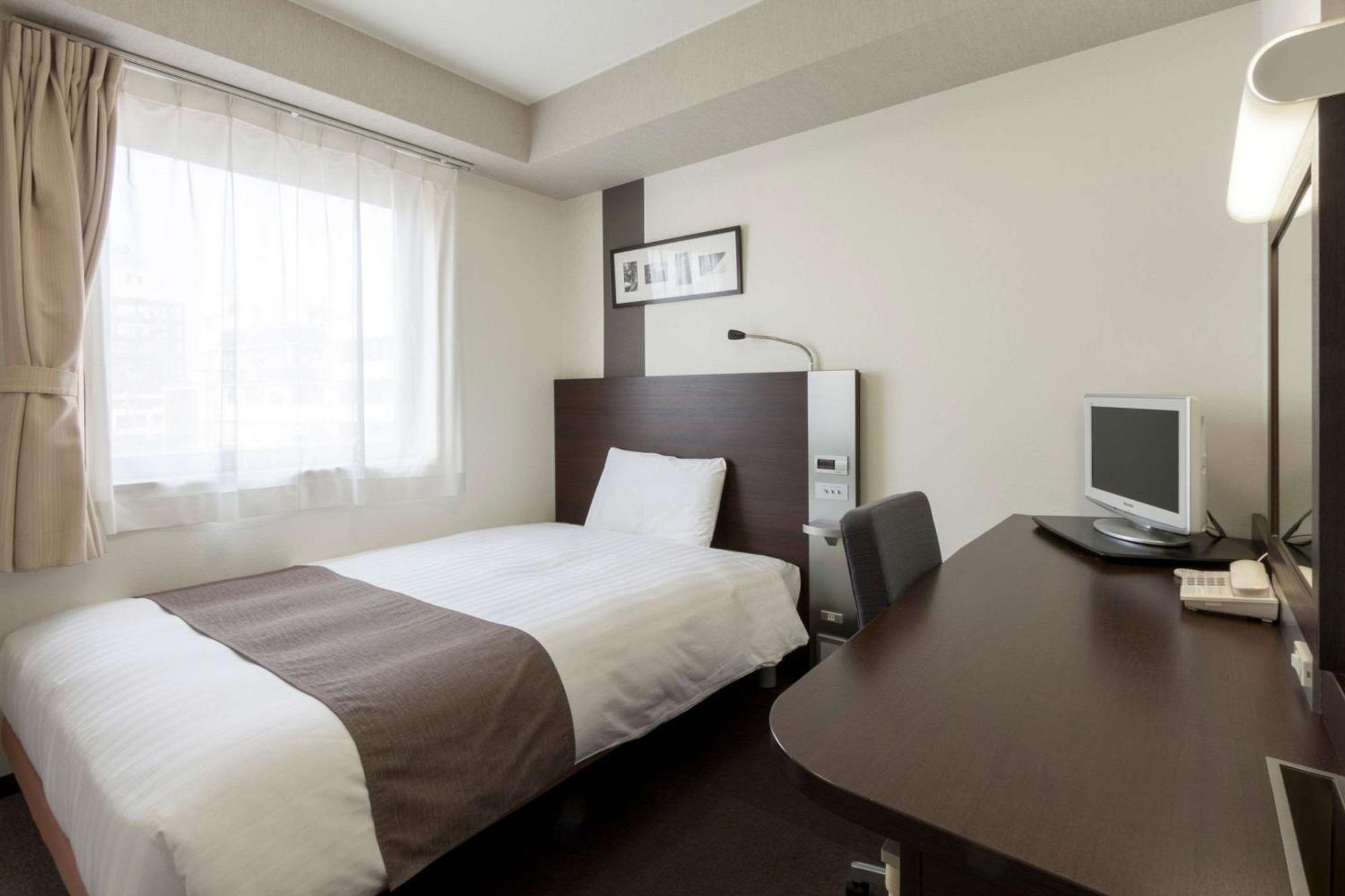 Comfort Hotel Химеджи Екстериор снимка
